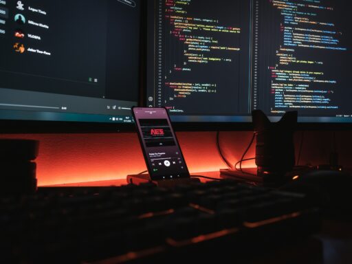 developer aplikasi web & mobile